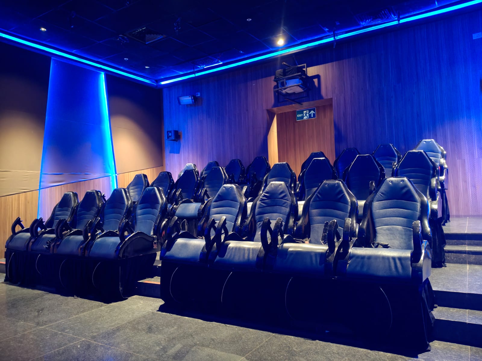 ⁠48 seats theater 